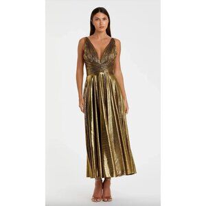 Mac Duggal Gold Sleeveless V Neck Pleated Top Metallic Dress Size Small Goddess